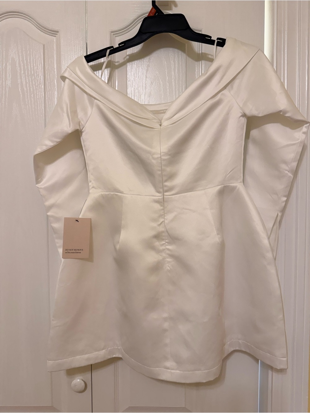 Off-Shoulder White Mini Dress - Picture 5 of 8